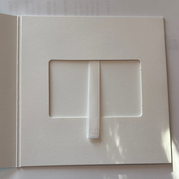 Authenic Tiffany & Co. Blue Gift Packaging Set (7) - Picture 6 of 12